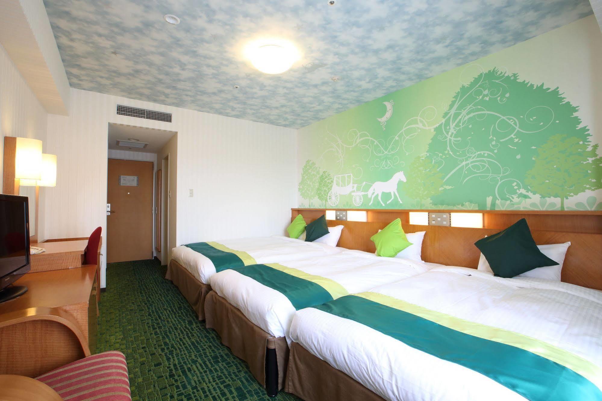 Hotel Keihan Universal City Осака Екстериор снимка