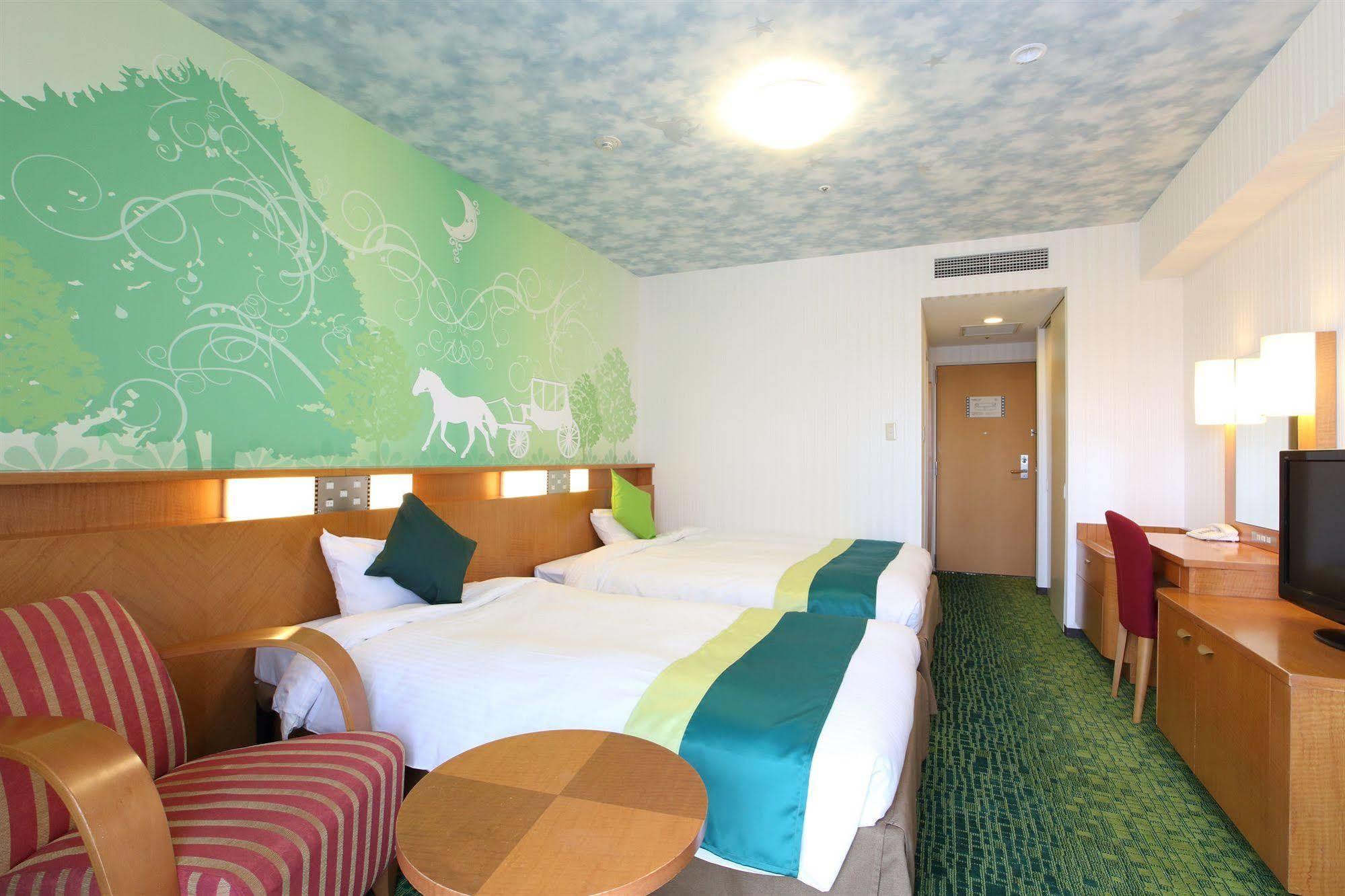 Hotel Keihan Universal City Осака Екстериор снимка